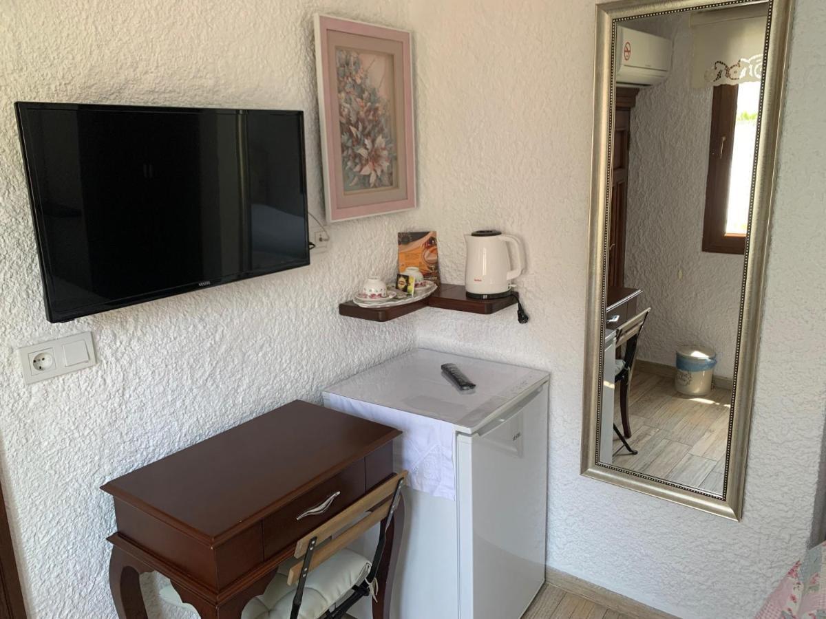Villa Teos Otel İzmir Luaran gambar